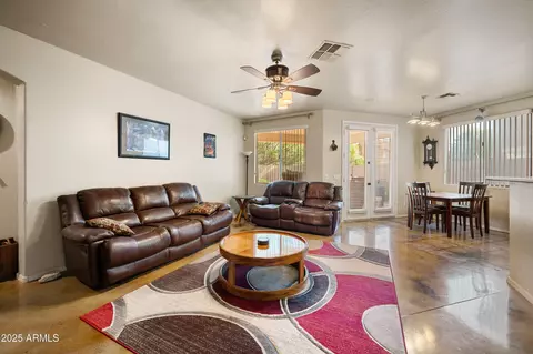 Living - 3147 E Vallejo Dr, Gilbert, AZ 85298 photo 1 of 11