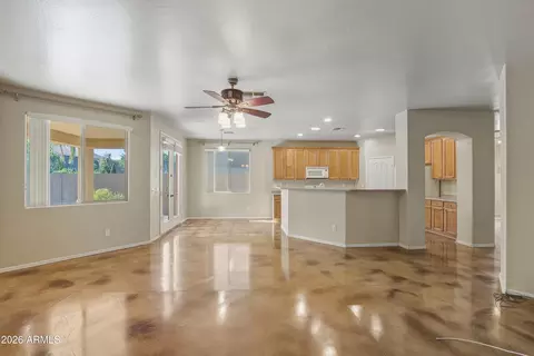 Living - 3147 E Vallejo Dr, Gilbert, AZ 85298 photo 8 of 11