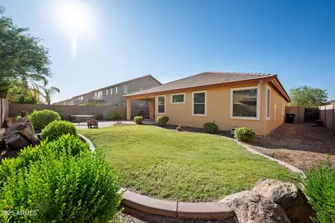 Exterior - 3147 E Vallejo Dr, Gilbert, AZ 85298 photo 3 of 5