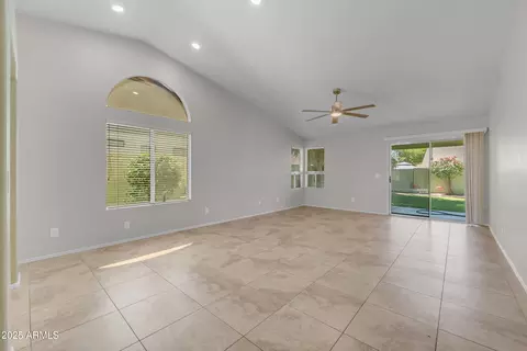 6247 E Colby St, Mesa, AZ 85205 photo 7