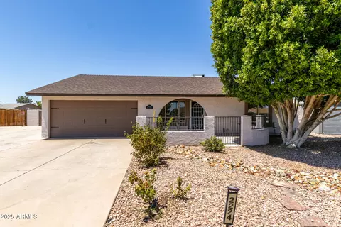 2224 W Plata Cir, Mesa, AZ 85202