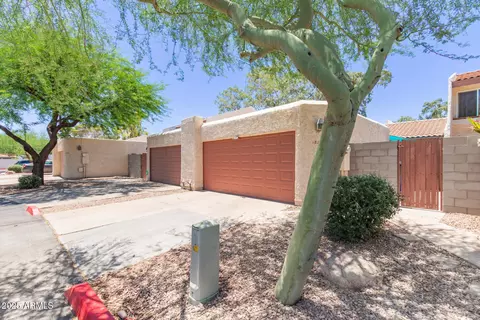 1822 S River Dr, Tempe, AZ 85281 photo 3