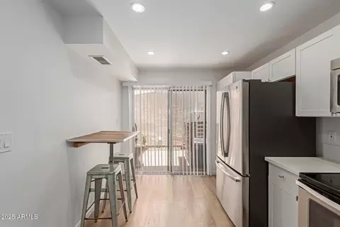 1822 S River Dr, Tempe, AZ 85281 photo 11