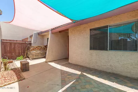 1822 S River Dr, Tempe, AZ 85281 photo 4