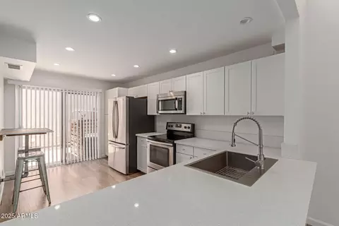 1822 S River Dr, Tempe, AZ 85281 photo 10