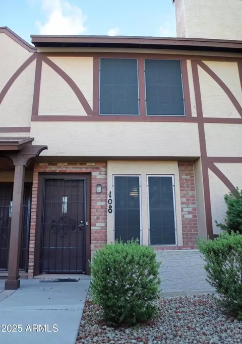7977 W Wacker Rd #196, Peoria, AZ 85381