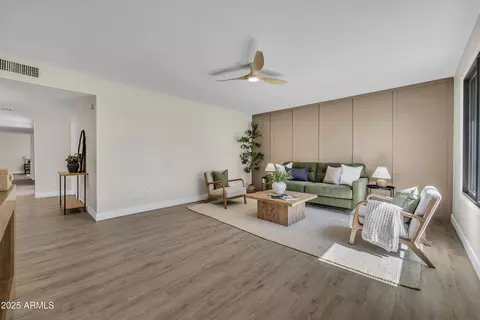 4752 N 20th Ave, Phoenix, AZ 85015 photo 5