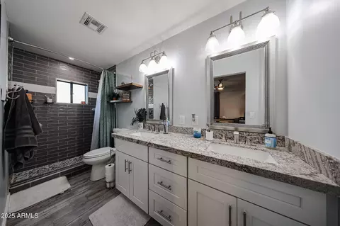 Bath - 4755 E Gary St, Mesa, AZ 85205 photo 1 of 4