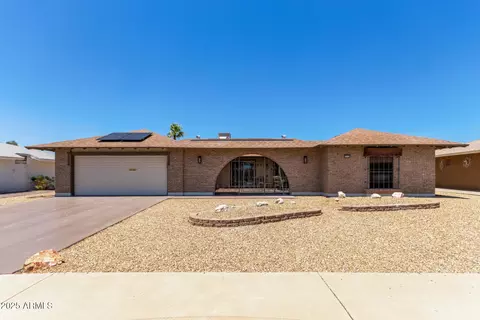 11112 W Nocturne Ct, Sun City, AZ 85351