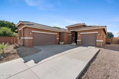 Exterior - 1506 E Branham Ln, Phoenix, AZ 85042 photo 8 of 8