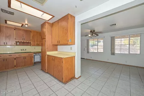 Other - 829 Echo Ln, Phoenix, AZ 85020 photo 5 of 10