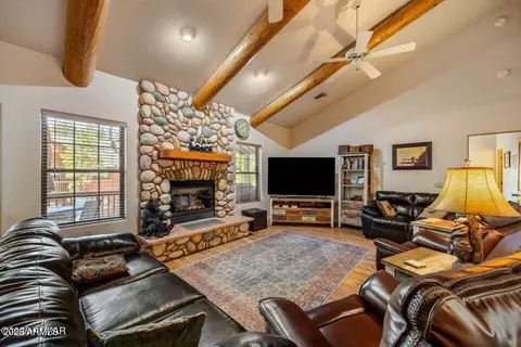 2522 Village Loop, Pinetop, AZ 85935
