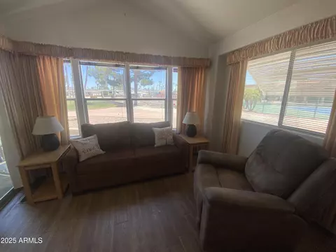 2290 S Seminole Dr, Apache Junction, AZ 85119 photo 2