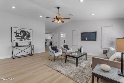 2402 N 15th St, Phoenix, AZ 85006 photo 5