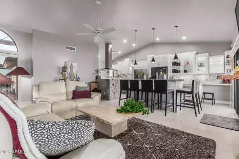 8061 E Lavender Dr, Gold Canyon, AZ 85118