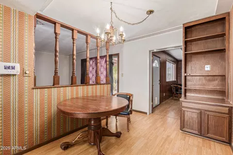 Dining - 2138 W Northview Ave, Phoenix, AZ 85021 photo 1 of 1