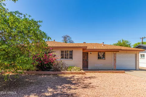 Exterior - 2138 W Northview Ave, Phoenix, AZ 85021 photo 2 of 6