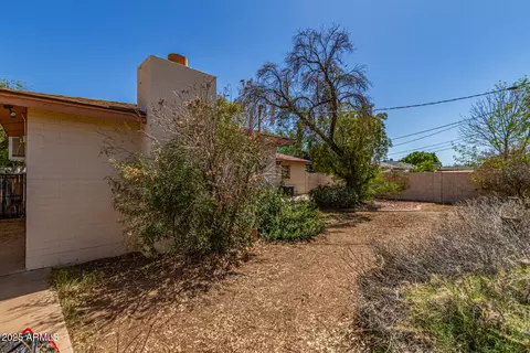 Exterior - 2138 W Northview Ave, Phoenix, AZ 85021 photo 5 of 6