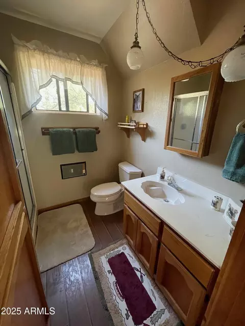 Bath - 2235 Del Rio Cir, Overgaard, AZ 85933 photo 1 of 3