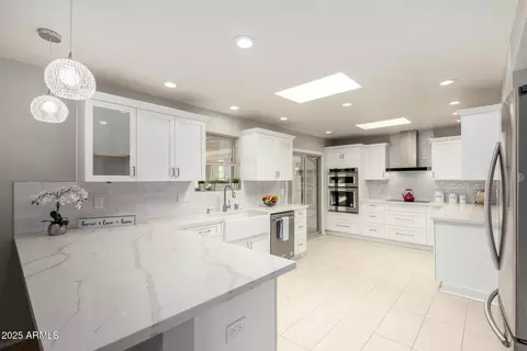 10313 E Lotus Ct, Sun Lakes, AZ 85248