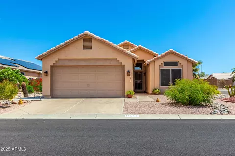 11631 W Lemon Ct, Surprise, AZ 85378