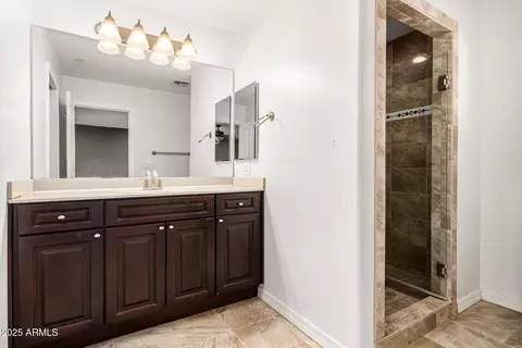 Bath - 3041 E Backus Rd, Mesa, AZ 85213 photo 9 of 13
