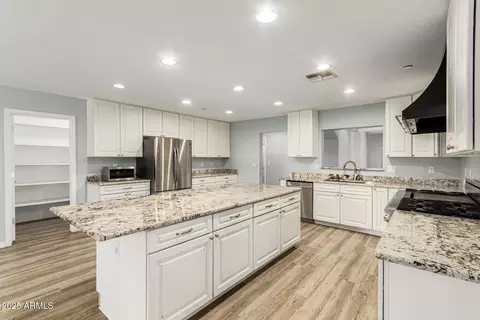 Kitchen - 3041 E Backus Rd, Mesa, AZ 85213 photo 3 of 5