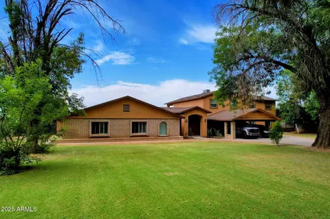 Exterior - 3041 E Backus Rd, Mesa, AZ 85213 photo 2 of 6