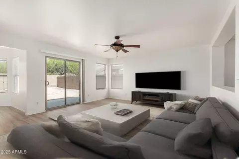 7401 S 30th Ave, Phoenix, AZ 85041 photo 9
