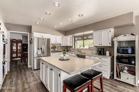 Kitchen - 245 E Dahlia Dr, Phoenix, AZ 85022 photo 3 of 4