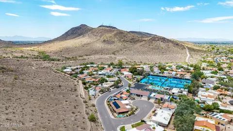 View/Area - 245 E Dahlia Dr, Phoenix, AZ 85022 photo 14 of 16