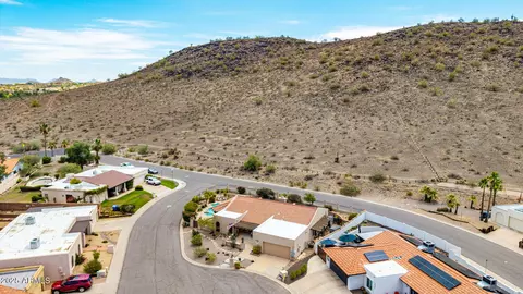 View/Area - 245 E Dahlia Dr, Phoenix, AZ 85022 photo 9 of 16