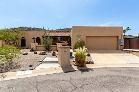 245 E Dahlia Dr, Phoenix, AZ 85022