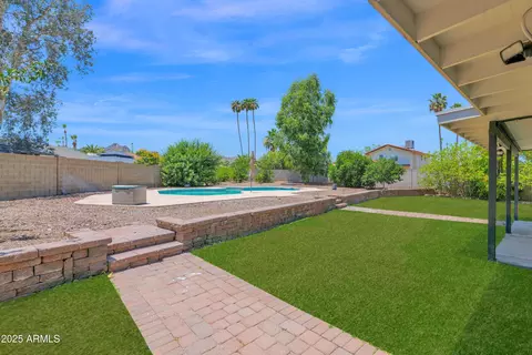 2607 E Mercer Ln, Phoenix, AZ 85028 photo 26