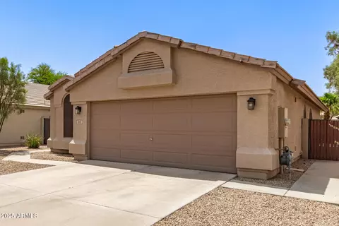 Exterior - 515 E Sherri Dr, Gilbert, AZ 85296 photo 2 of 4