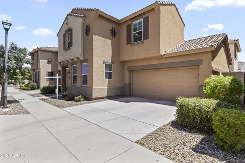 5421 W Burton Dr, Phoenix, AZ 85043