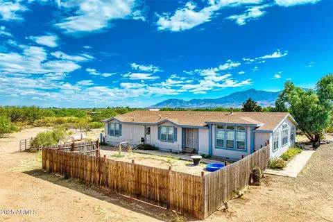 7203 E Garden Creek Trl, Sierra Vista, AZ 85650