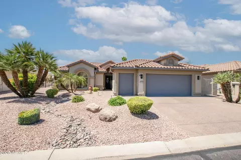 15953 W Catalina Dr, Goodyear, AZ 85395