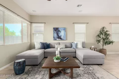 Living - 2811 S Jeffry St, Gilbert, AZ 85295 photo 2 of 3