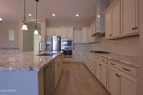 Kitchen - 2811 S Jeffry St, Gilbert, AZ 85295 photo 1 of 5