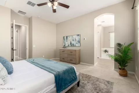 Bedroom - 2811 S Jeffry St, Gilbert, AZ 85295 photo 2 of 7