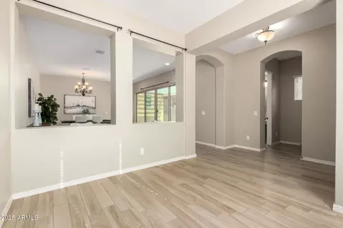 Entry Way - 2811 S Jeffry St, Gilbert, AZ 85295 photo 2 of 3