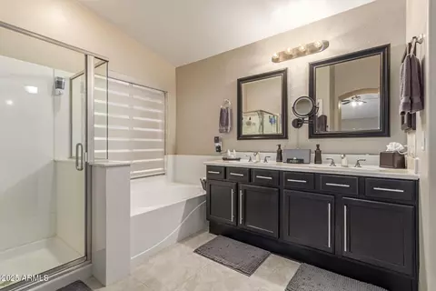 Bath - 3469 E Wildhorse Dr, Gilbert, AZ 85297 photo 1 of 5