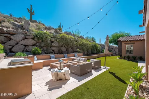 11070 E Bent Tree Dr, Scottsdale, AZ 85262