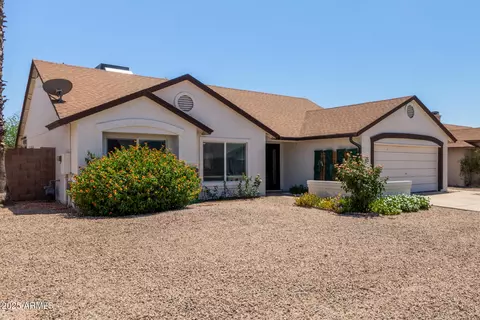 10807 W Morten Ave, Glendale, AZ 85307