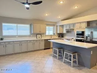 9856 E Posada Ave, Mesa, AZ 85212 photo 3