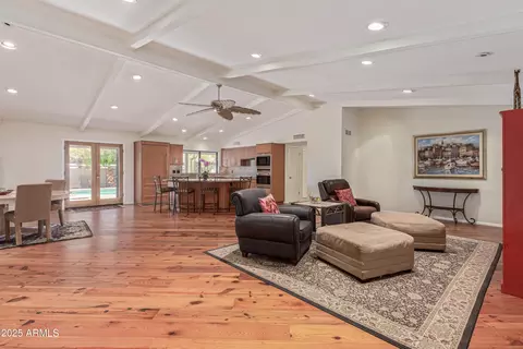 2536 E Sierra St, Phoenix, AZ 85028