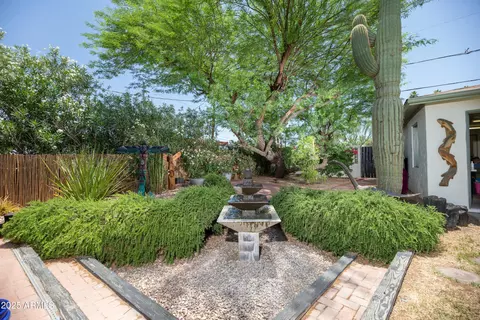 Exterior - 1441 E Hubbell St, Phoenix, AZ 85006 photo 5 of 8