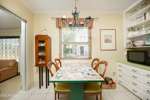 Dining - 1441 E Hubbell St, Phoenix, AZ 85006 photo 1 of 1