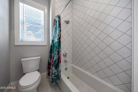Bath - 2771 E Bonanza Ct, Gilbert, AZ 85297 photo 9 of 9
